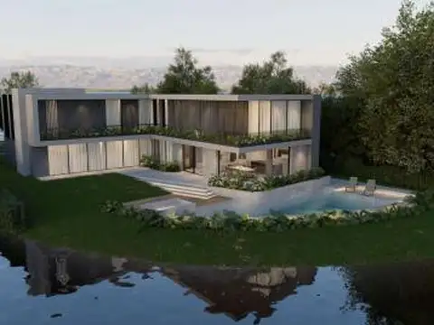 Casa en Los Castores al agua 1078m2