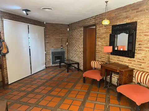 Casa 4 ambientes con 4 baños