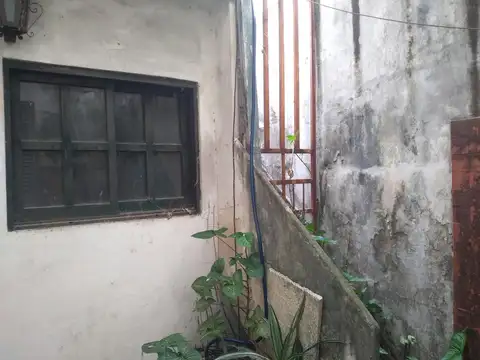 Depto Tipo Casa en Venta de 5 ambientes