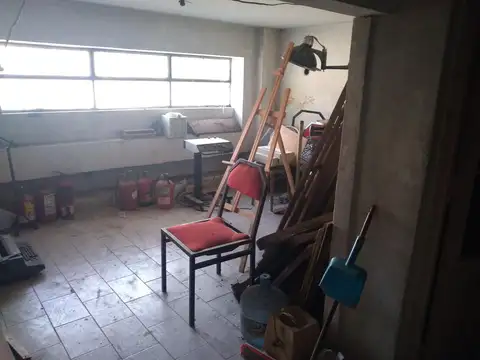 Depto Tipo Casa 5 ambientes con 2 baños