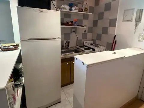 Recoleta - Pacheco de Melo al 1800,  1 amb (RJM)