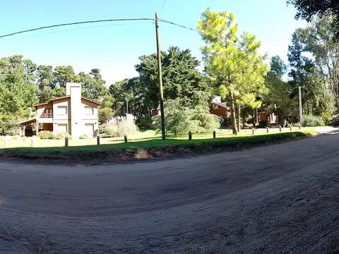 Terreno en Venta, FOT 0,6