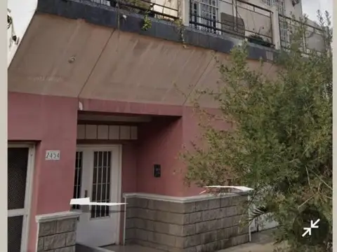 DPTO AL FRENTE CON BALCON