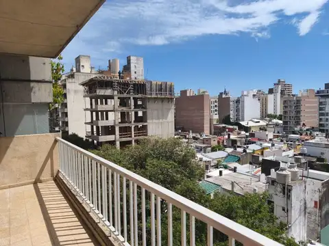 ALQUILER SEMI PISO 2DORMITORIOS AMPLIO 93M2totales