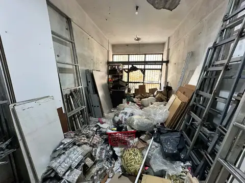 Local en Alquiler en Once, $ 7.900.000