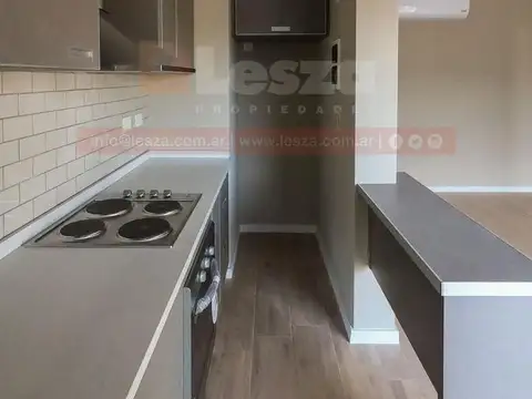 Departamento en Alquiler en Banfield, $ 650.000