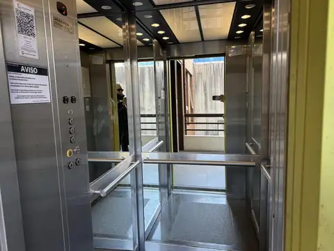 Departamento en Alquiler con 1 cocheras