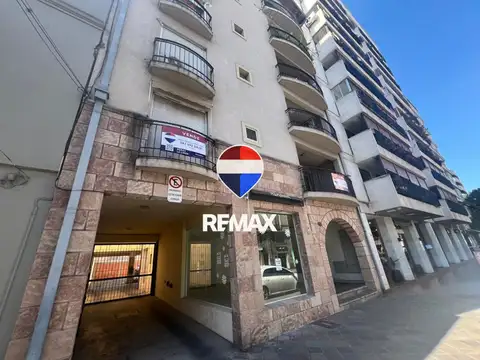 VENTA DEPTO ZONA CENTRO 2 DORM COCHERA Y BALCÓN