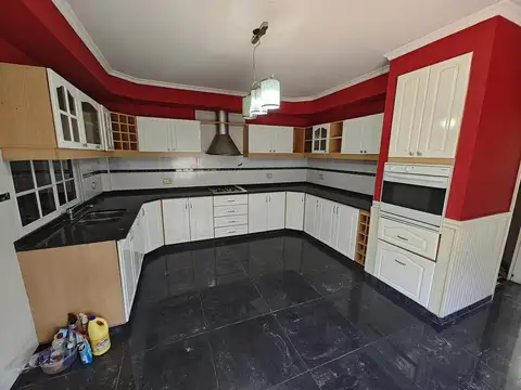 Casa en Venta en Gonzalez Catan, USD 140.000