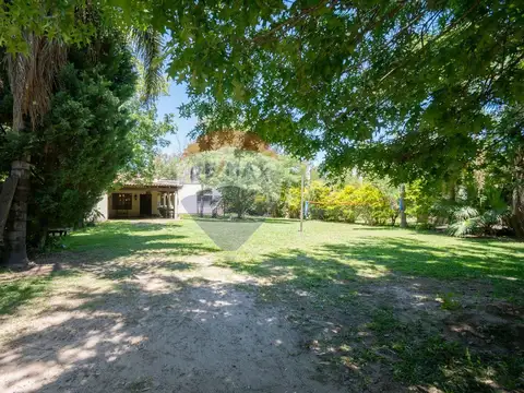 Casa 7 ambientes con 2 baños