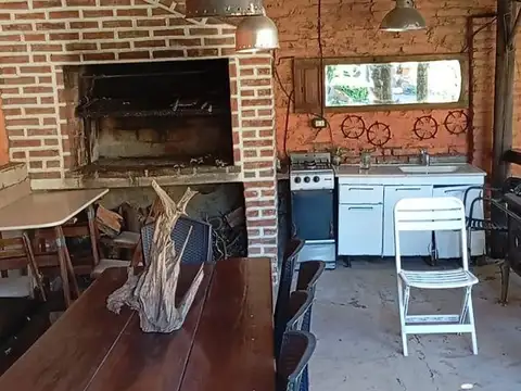 Casa 7 ambientes con 5 baños