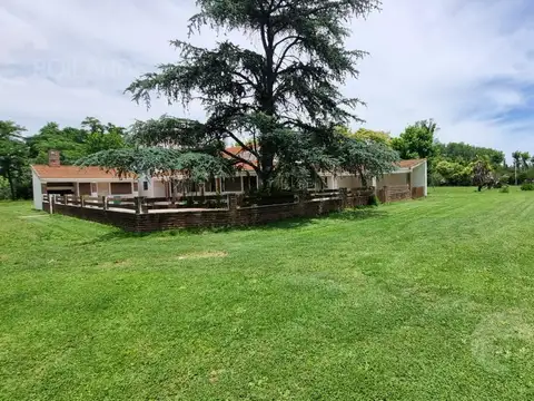 Venta Lote 8.800 m² con Casa y Galpón sobre Colectora Ezeiza • Vicente Casares (Cañuelas)