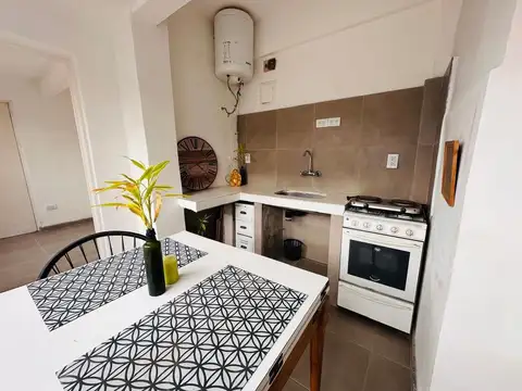 VENTA DEPTO 2 AMB C/ DEPENDENCIA AL FRENTE