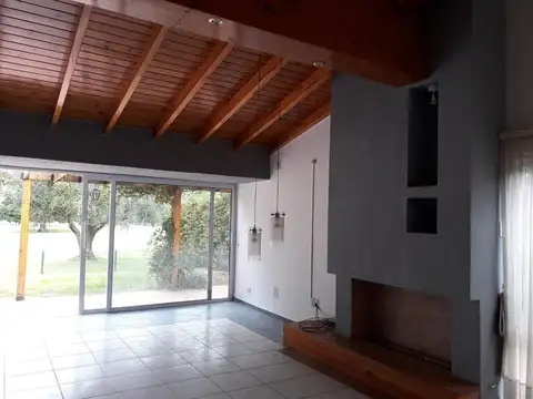 Casa en Alquiler, club de campo, guaymallen, mendoza