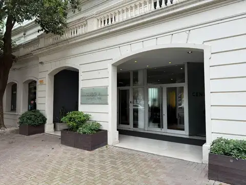 Oficina en Alquiler en Puerto Norte, $ 980.000