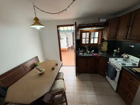 Casa 3 ambientes con 1 baño