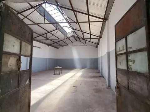 Galpon en Venta en Villa Lynch, USD 175.000