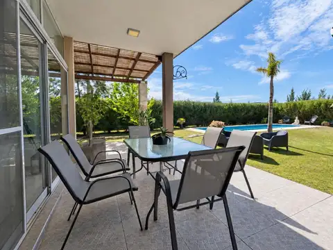 Casa en Venta en Abasto, USD 159.000