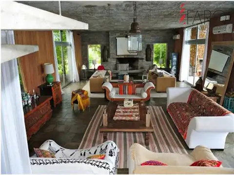 Residencia de Lujo en San Vicente