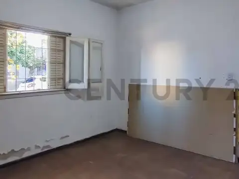 Casa en Venta en Bernal Oeste, USD 74.000