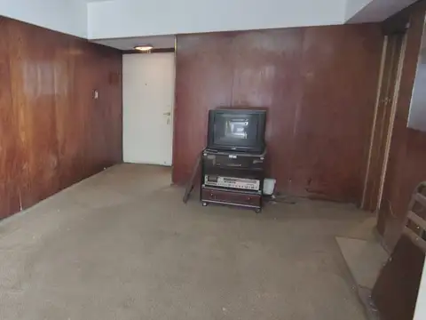 Depto Tipo Casa en Venta 50 años