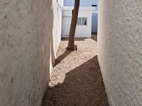Depto Tipo Casa en Alquiler de 2 ambientes