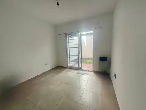 Tipo PH 2 Ambientes con Patio I Bajas Expensas I Gtia CABA