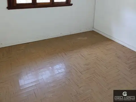 Depto Tipo Casa en Alquiler 60 años