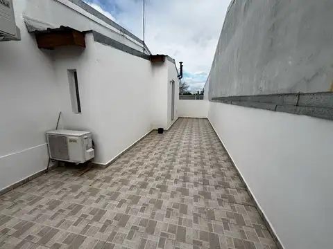 Departamento en Alquiler en Campana, $ 600.000