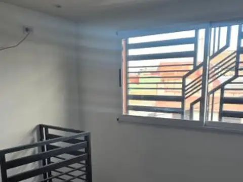 Depto Tipo Casa en Venta de 1 dormitorio