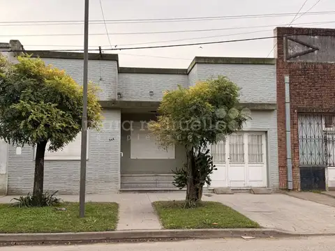CASA EN VENTA EN CHASCOMUS 2 DORMTORIOS