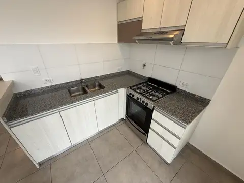 Departamento 3 ambientes con 1 baño