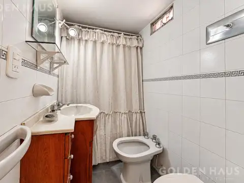 Depto Tipo Casa 3 ambientes con 2 baños