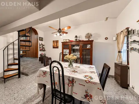 Ph 3 ambientes con terraza propia y cochera