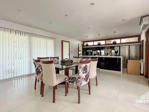 Casa en Venta en Funes, USD 380.000