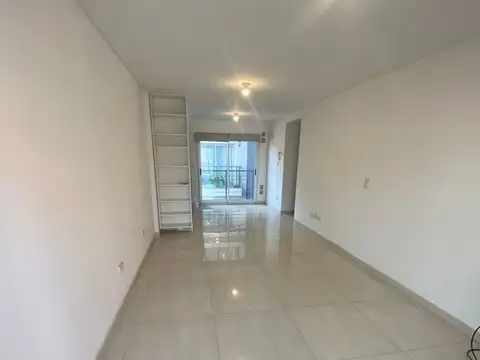 Departamento en Alquiler en Caseros, $ 510.000