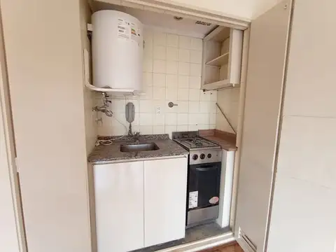 LINDO 2 AMBIENTES CON BALCÓN EN CONGRESO