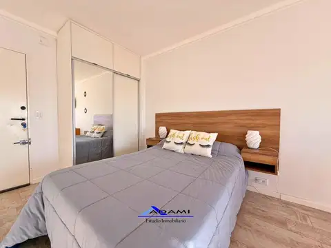 Departamento en Venta en Plaza Colon, USD 60.000