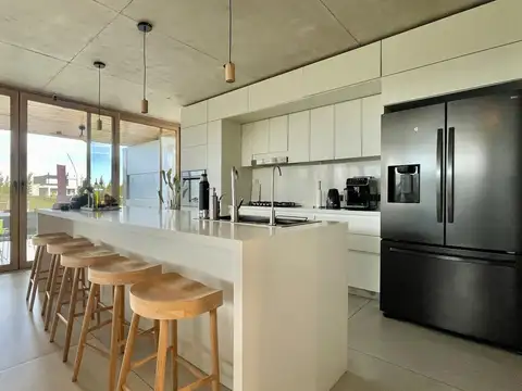 Casa en Venta al Este