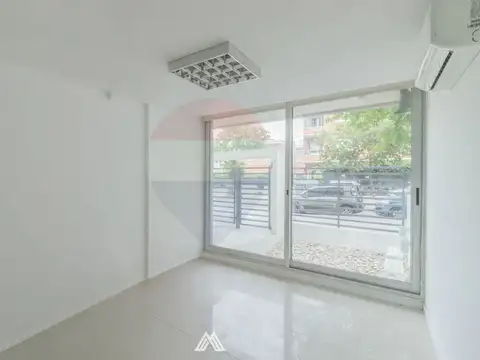 Venta Oficina / Consultorio Punta Carretas Garaje