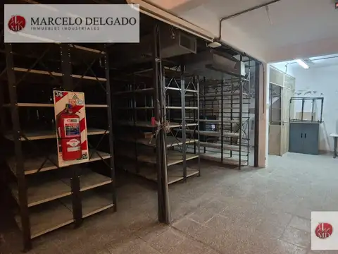 Galpón - depósito de 1118 m2 en Parque Patricios - VENTA