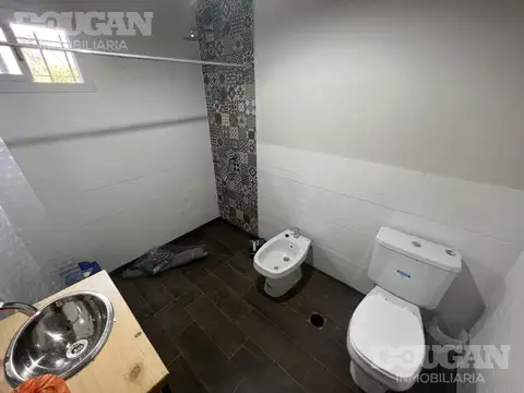 Casa 2 ambientes con 1 baño