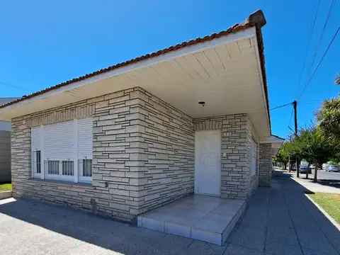 Casa en PH 4 ambientes Parque Luro