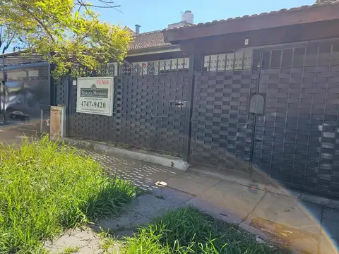 Neuquen 700, Piso PB