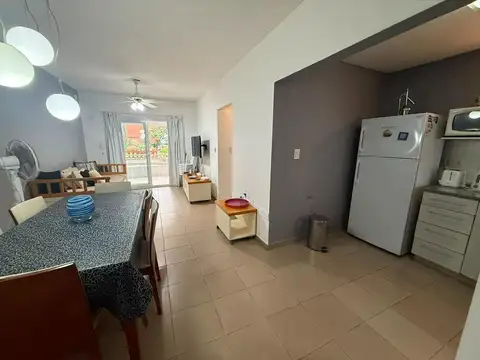 Departamento 3 ambientes con 2 baños