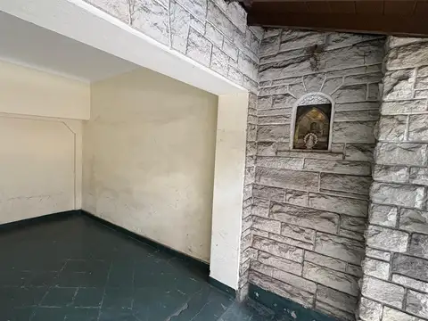 Casa en Venta en Temperley, USD 170.000