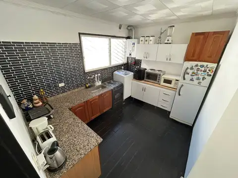 Depto Tipo Casa en Venta de 3 ambientes