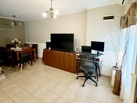 Depto Tipo Casa en Venta de 3 dormitorios