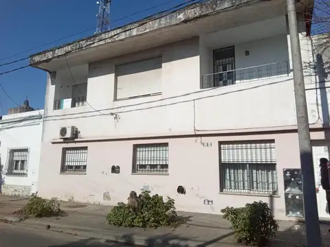 Depto Tipo Casa en Venta de 2 ambientes
