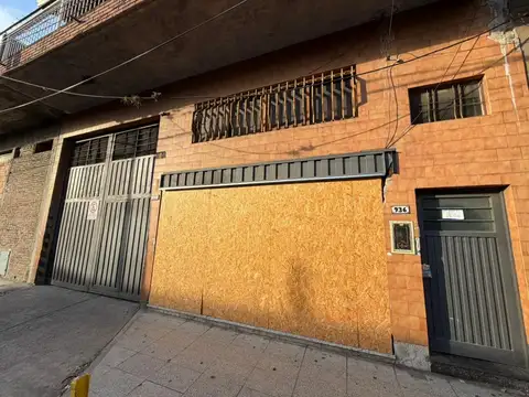 GALPON EN ALQUILER SOBRE ROSALES DE 10X45 MTS (450 MTS2)